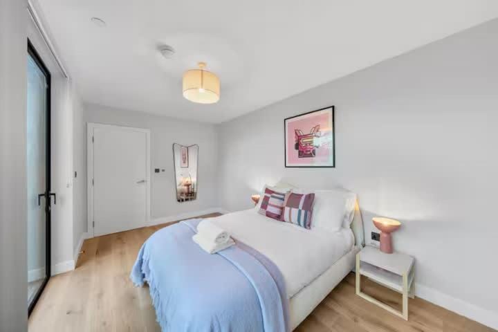 The Ravenscourt Apartment in London Borough of Richmond upon Thames