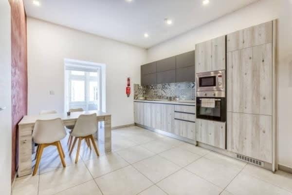 FiftyNine Charming Apt in the Heart of Floriana Apartment in Malta