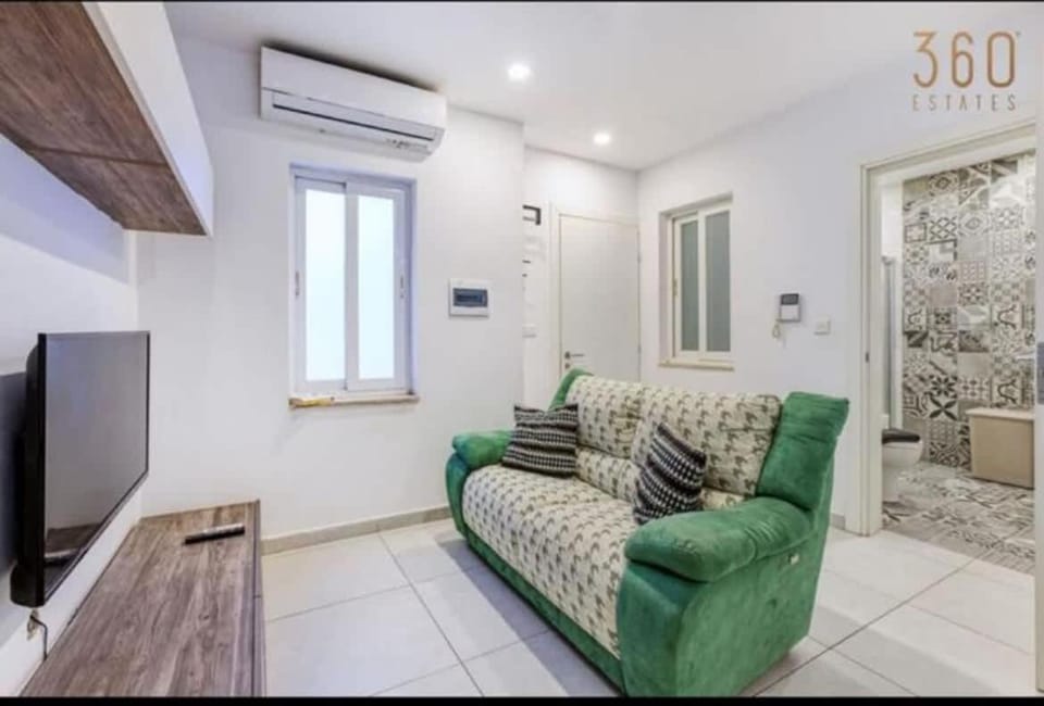 FiftyNine Floriana Apartment with Maltese Charm Apartment in Malta