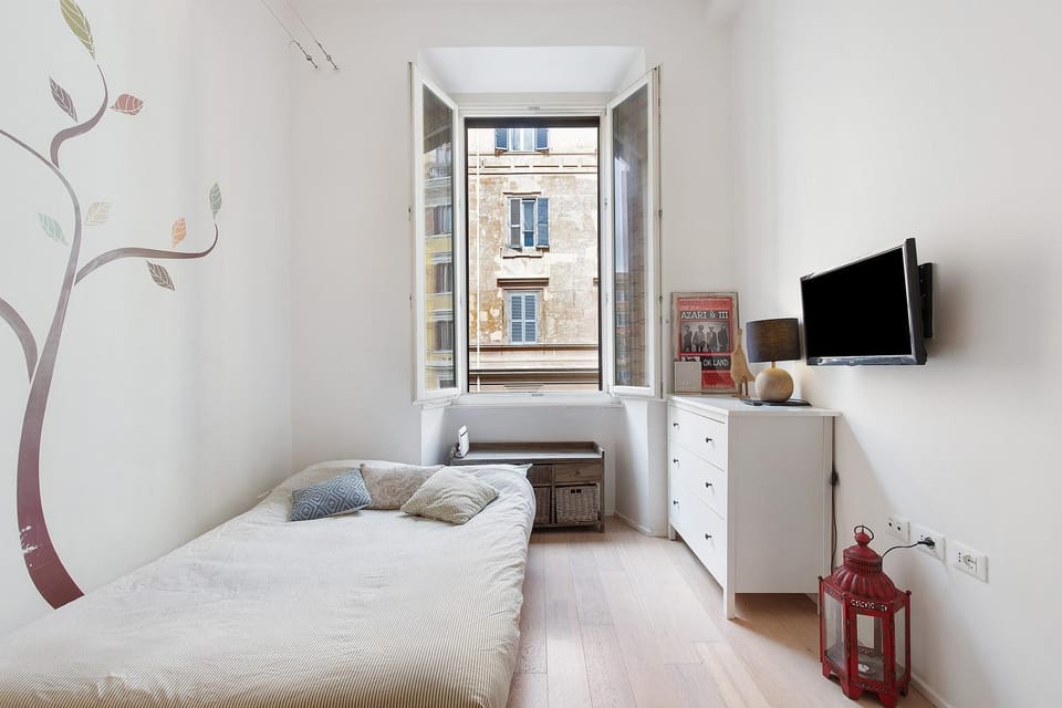 Living room, Bedroom