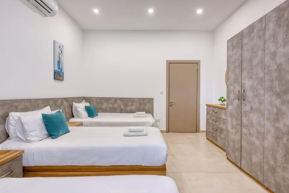 Cosy Suite in Ta' Xbiex close to Promenade Apartment in Malta