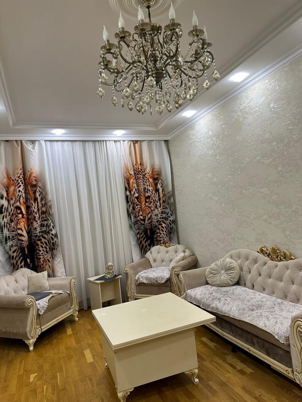 Modern 2BR Apartment Near Memar Ajami Metro Central Baku Apartment in Baku