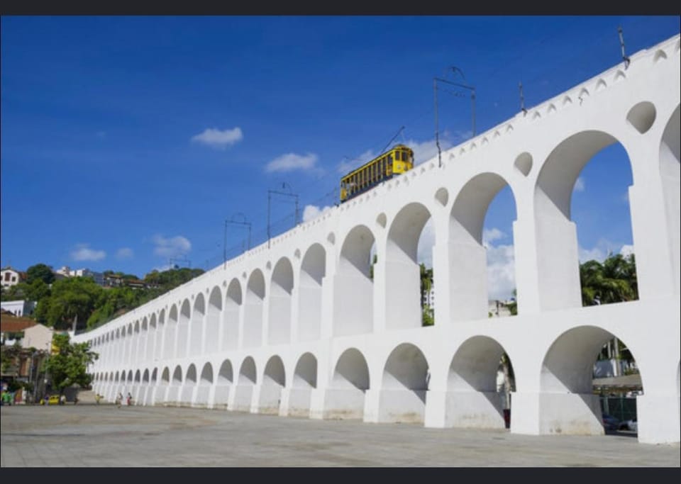 Apartamento show , com garagem Apartment in Santa Teresa