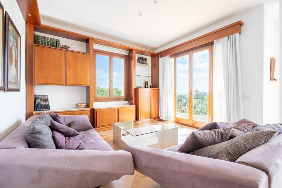 Property building, Living room