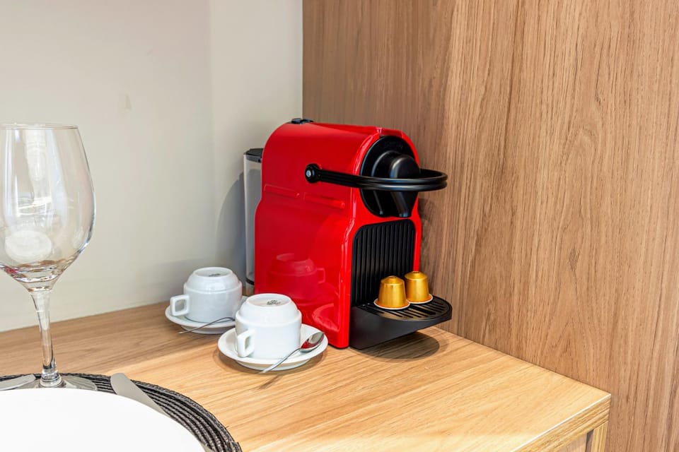 Day, Coffee/tea facilities, Dining area, kitchen