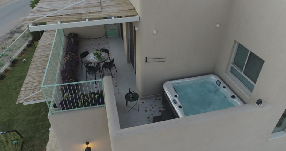Natural landscape, View (from property/room), Balcony/Terrace, Mountain view
