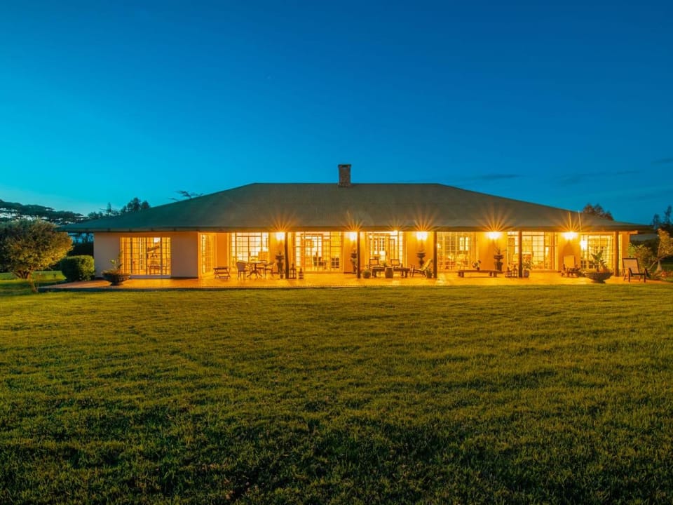 Property building, Garden view