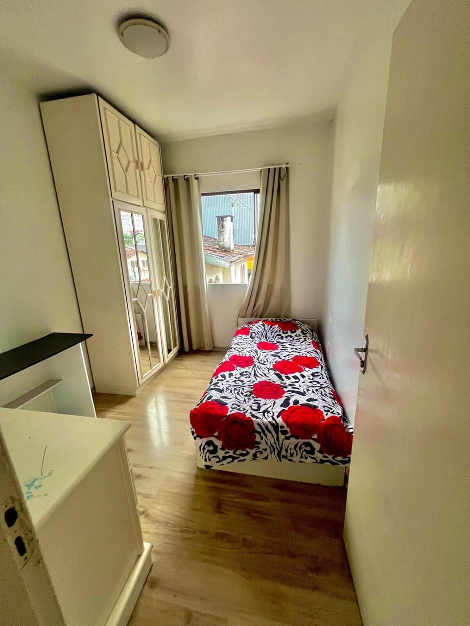 Apartamento com garagem próx ao Super Center Angeloni Apartment in State of Santa Catarina