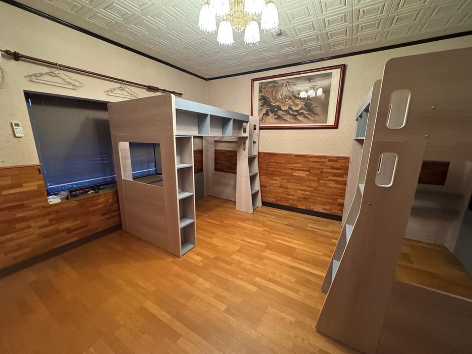 ゲストハウス虎のいえ Bed and Breakfast in Japan
