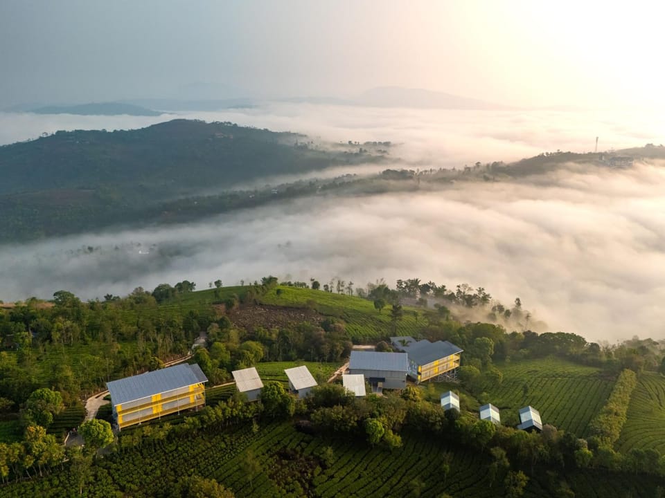 Day, Natural landscape, Bird's eye view, View (from property/room), Mountain view