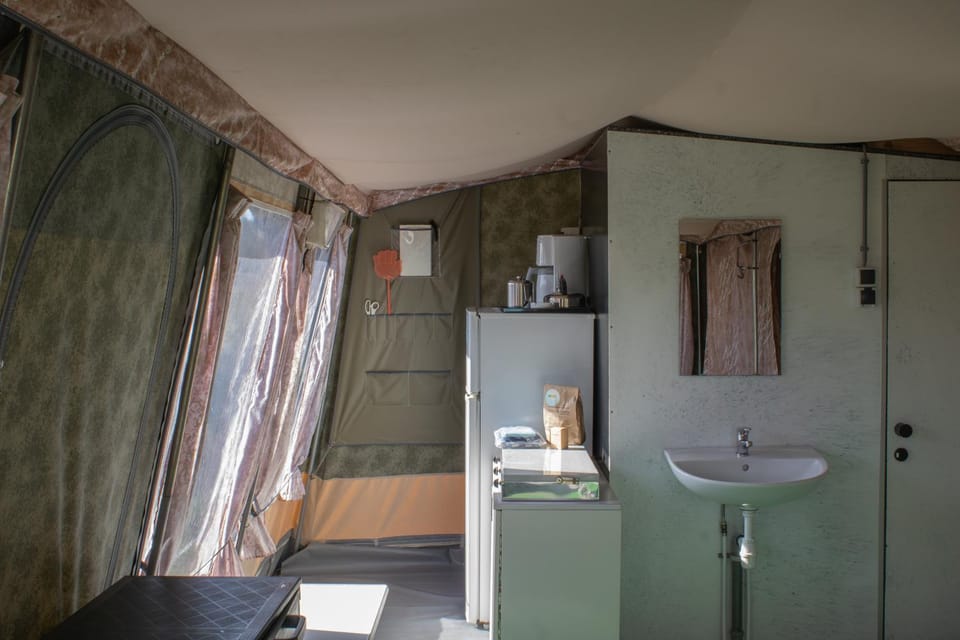 Bathroom, kitchen