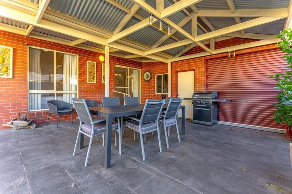 Comfort & Quiet 3BR, CBD 5mins House in Bendigo