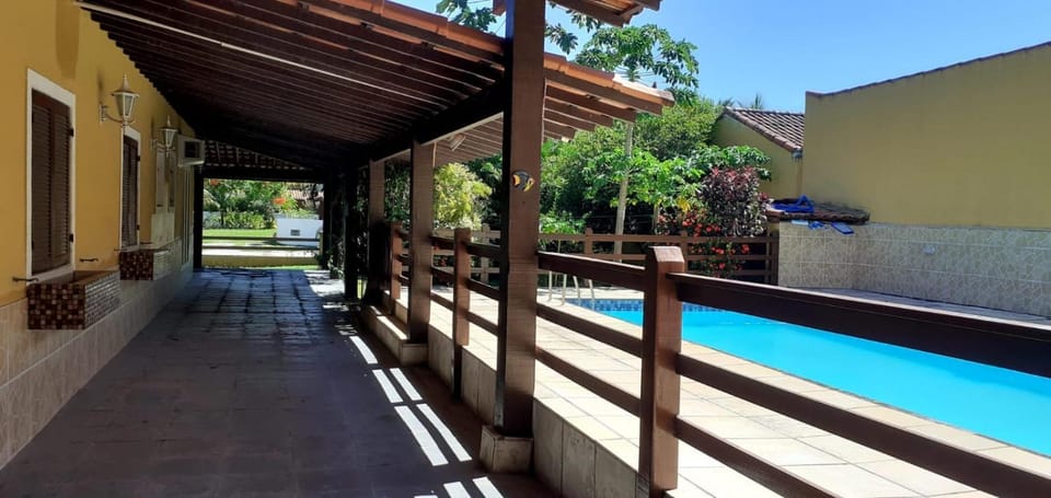 Casa em Praia Seca - Ideal para familia- Piscina- Churrasco- Em Condominio House in Araruama