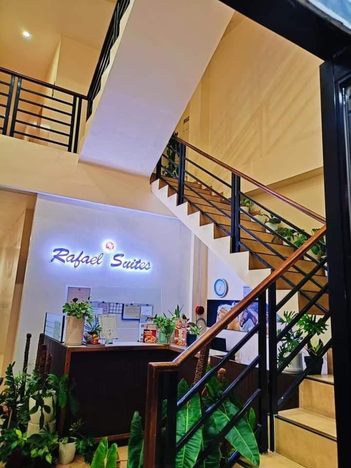 Rafael Suites Inn Inn in Dumaguete