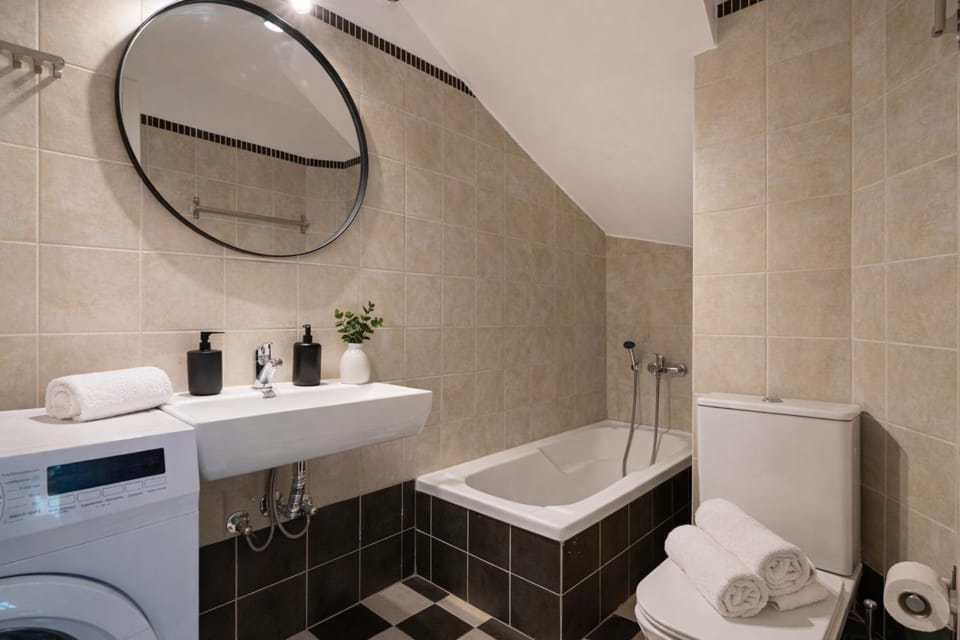 Bathroom, Living room