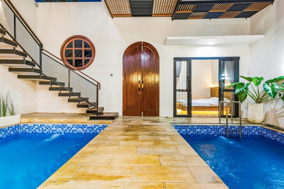 Séra Villa Yogyakarta, 3-BR, Pool, BBQ, Rooftop Lounge Villa in Special Region of Yogyakarta