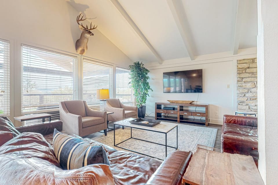 Stunning dog-friendly home with game room, hot tub, water view, & W/D House in Canyon Lake