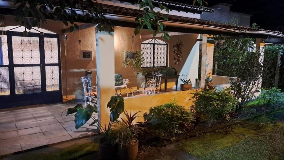 Refugio espaçoso entre o rio, a praia e a Natureza House in Mangaratiba