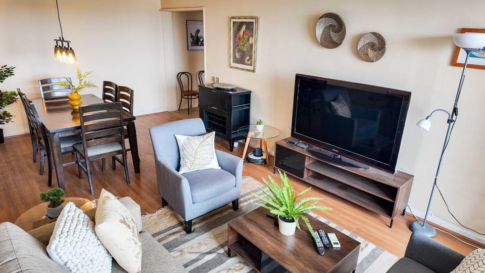 HOM ELITE I 3D2B I AA I Metro Manquehue I Parking Apartment in Las Condes