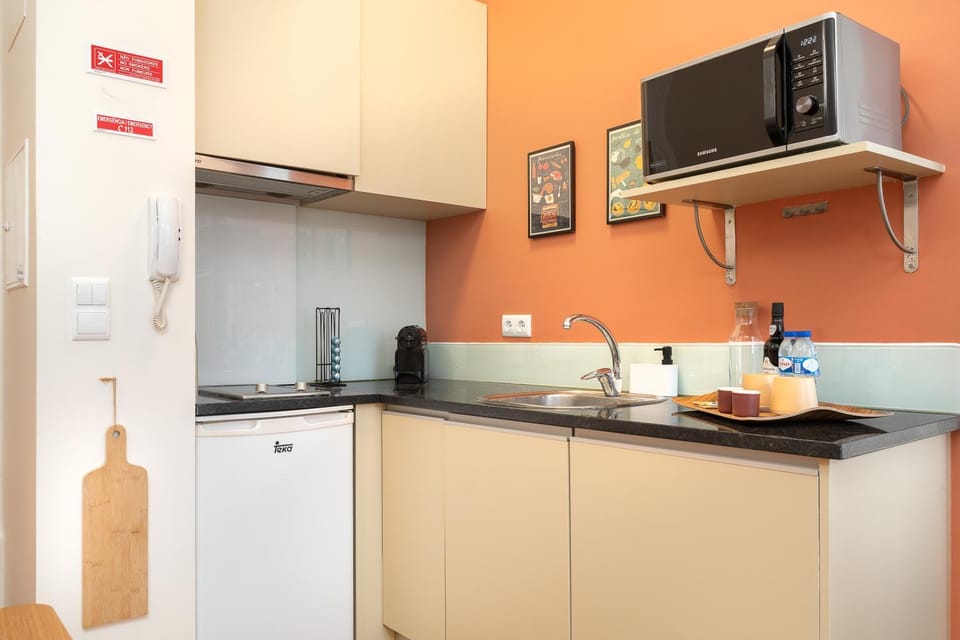 Kitchen or kitchenette