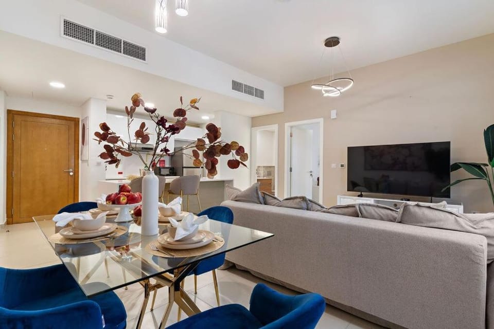 The Smart Concierge - Andalus Jumeirah Golf Estates Apartment in Dubai
