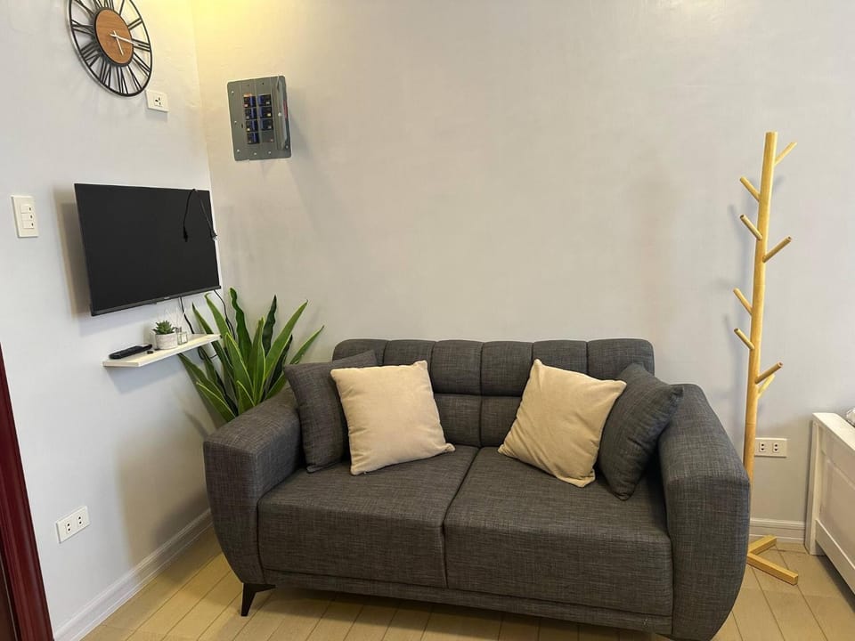 Cozy 1-Bedroom House Rental in Hermosa, Philippines House in Calabarzon