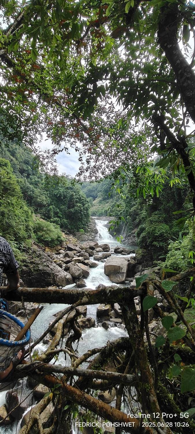 Hills view homestay Kudeng Thymmai Bed and Breakfast in India