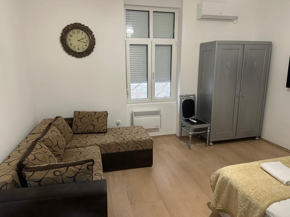 Natalie's Lodge Apartment in Belgrade