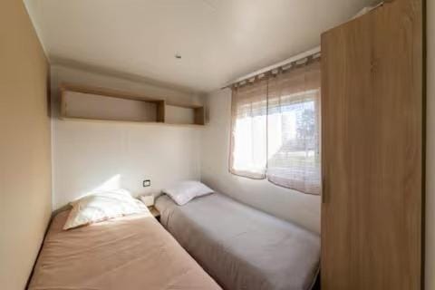 Mobil-home spacieux Capbreton - Proche plage Campground/ 
RV Resort in Capbreton