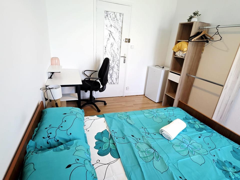 Chambre 2 Vacation rental in Toulouse