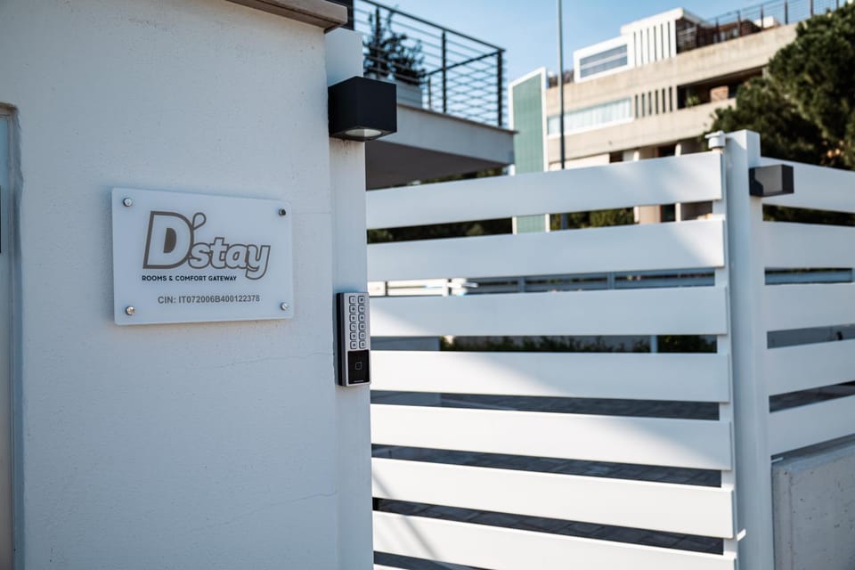 Property building, Property logo or sign, Street view