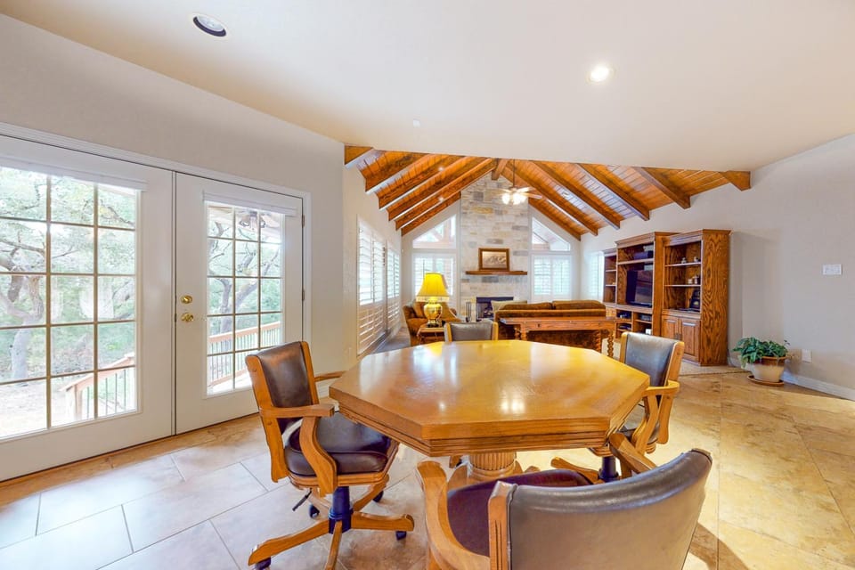 5-acre Hill Country home with views & outdoor entertaining - dog-friendly House in Canyon Lake