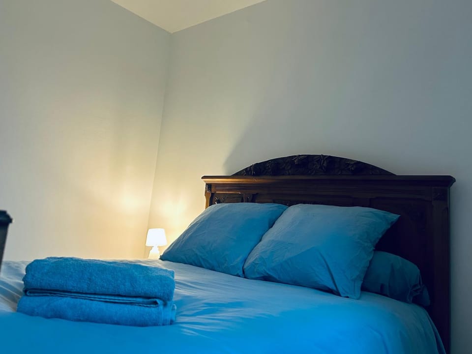 Spacious and Bright Apartment near Bastia 3Beds AC Quiet Residence with Garden Near Beach Apartment in Bastia