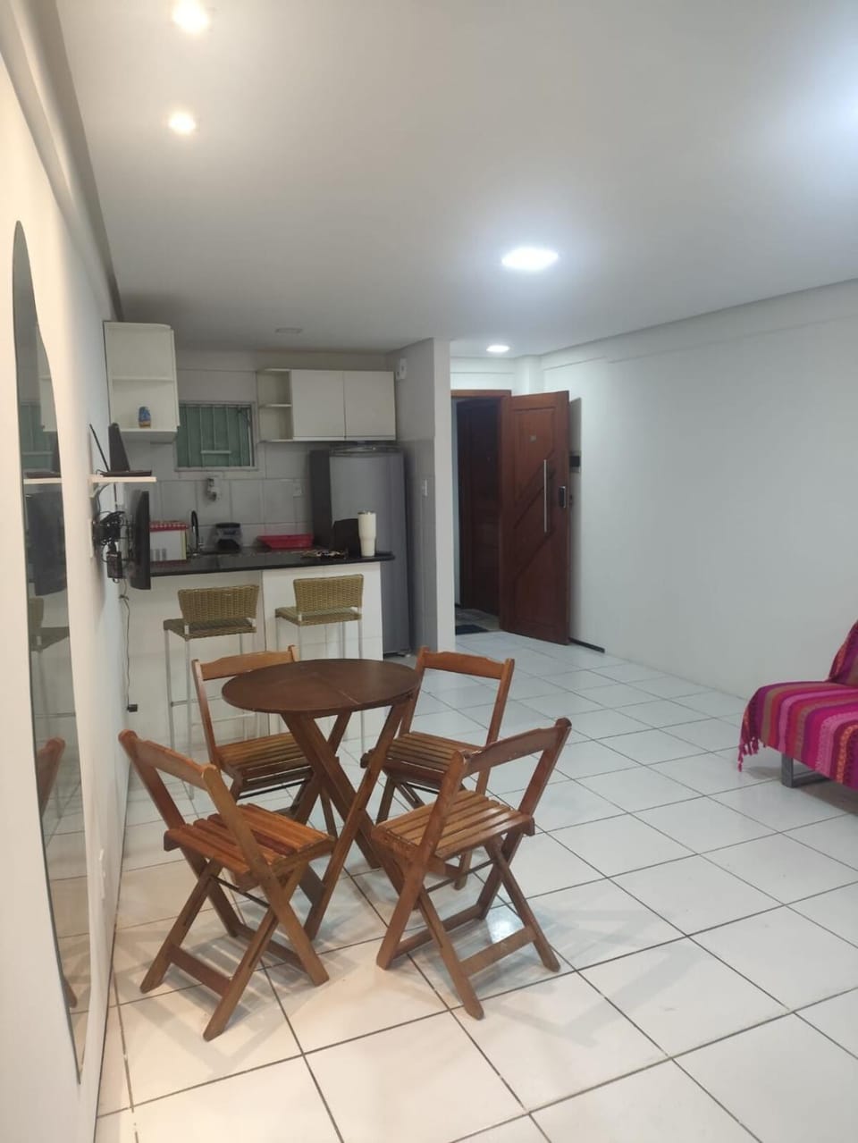 Kitchen or kitchenette, Living room, Dining area, pet friendly, stove