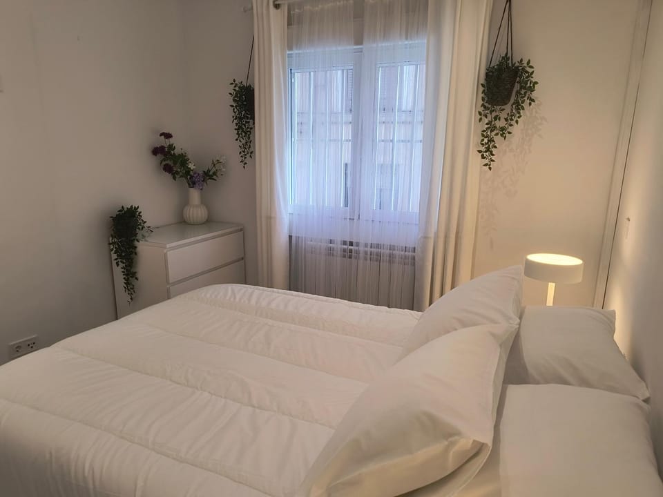 Para familias o grupo de amigos - BARRIO DE LAS LETRAS - MADRID CENTRO Apartment in Centro