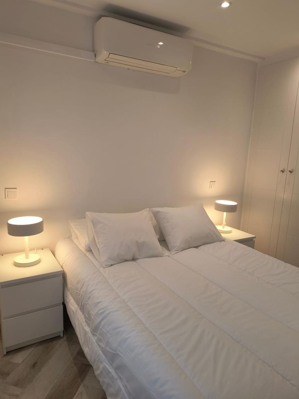 Para familias o grupo de amigos - BARRIO DE LAS LETRAS - MADRID CENTRO Apartment in Centro