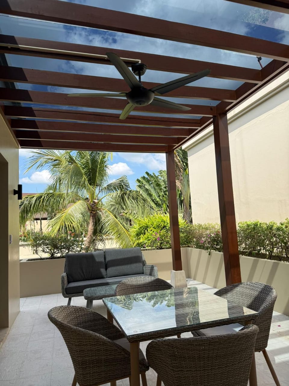 Patio, Balcony/Terrace
