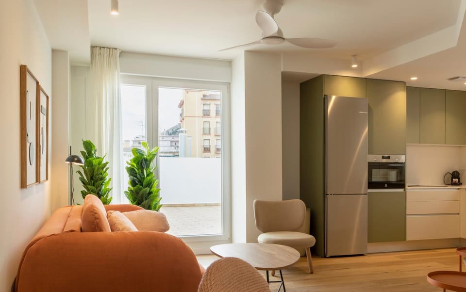 Balcony/Terrace, Kitchen or kitchenette, Living room