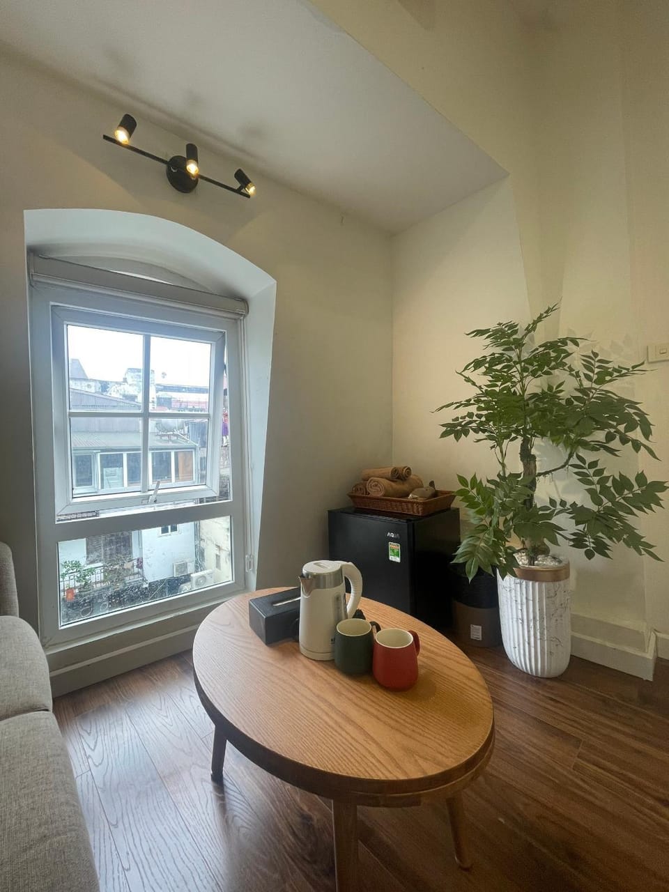 Seating area, Dining area