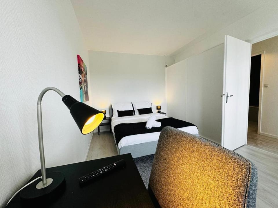 Rossellini - 1 Bedroom - La Doua Apartment in Villeurbanne