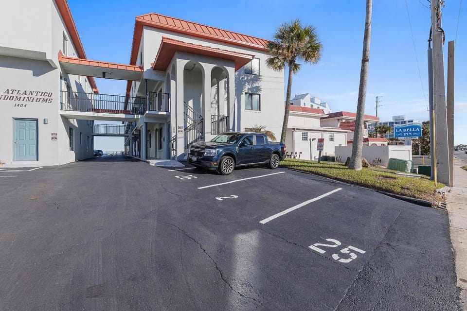 Le Atlantico 25 House in Florida