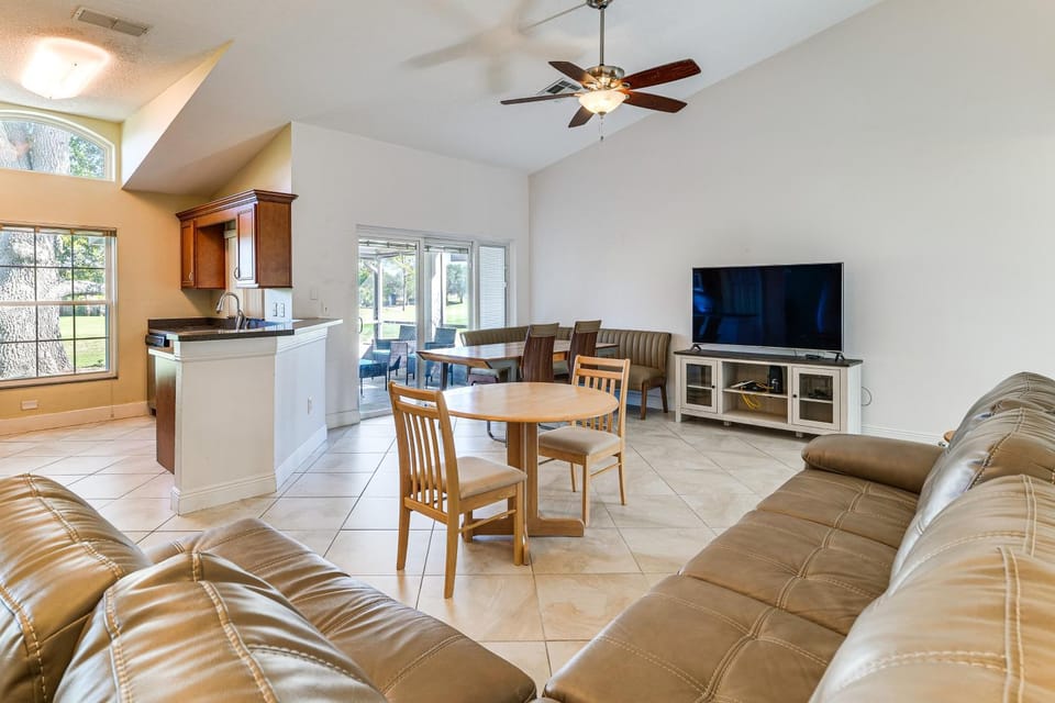 Family Friendly 3BR Golf Views, Disney, Legoland. House in Haines City