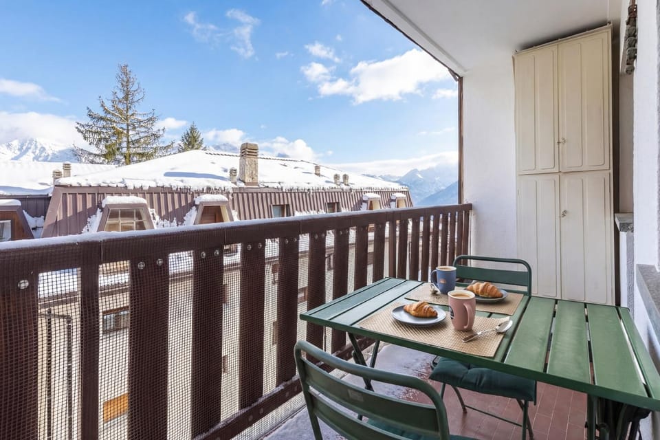 Hostdomus - Clotes 33 Apartment in Sauze d'Oulx