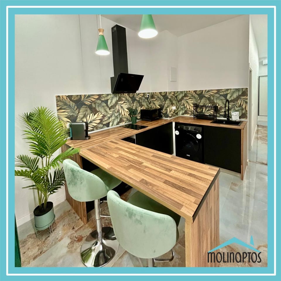 Kitchen or kitchenette, microwave, washing machine, kitchen
