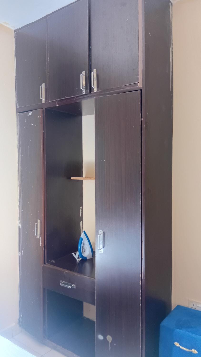wardrobe