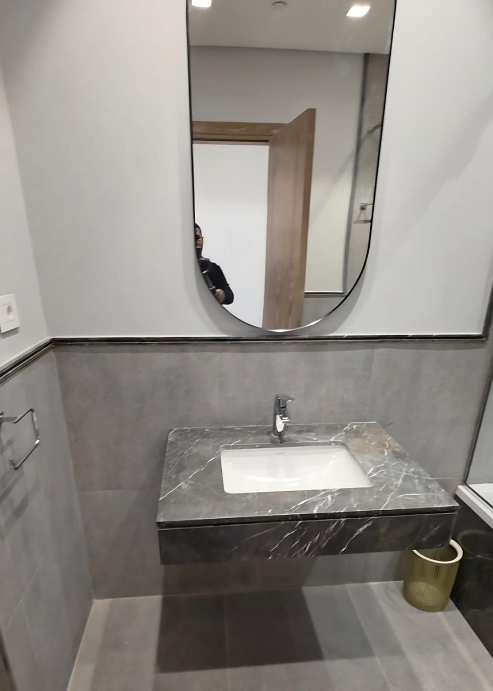 شقة خمسة نجوم غرفتين بجوار مول العرب الشيخ زايد Apartment in Egypt