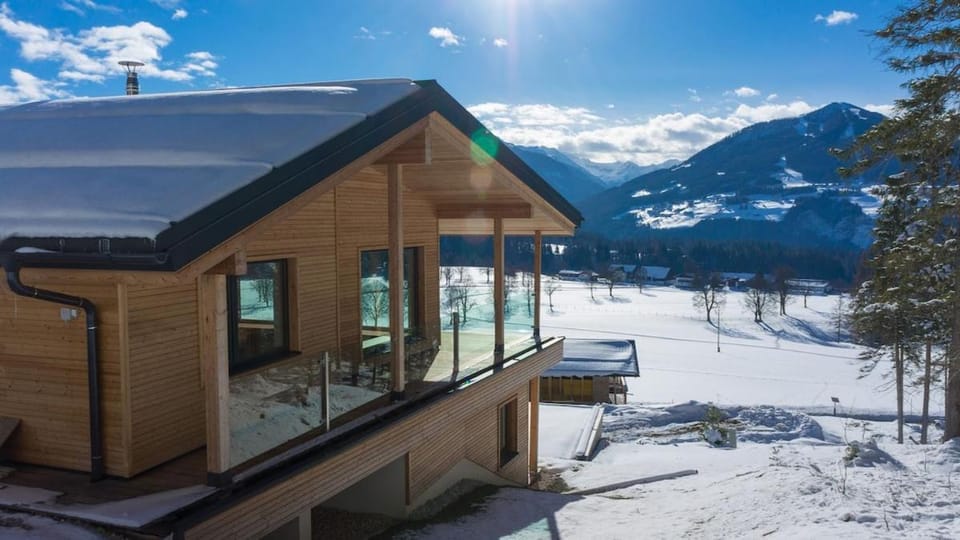Property building, Winter