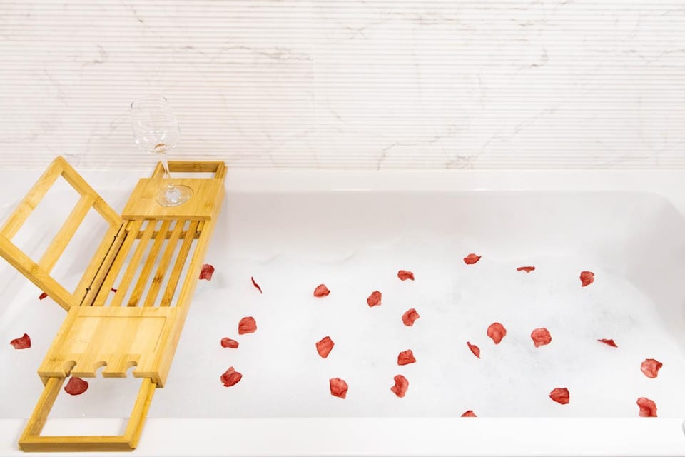 Bathroom, Bath