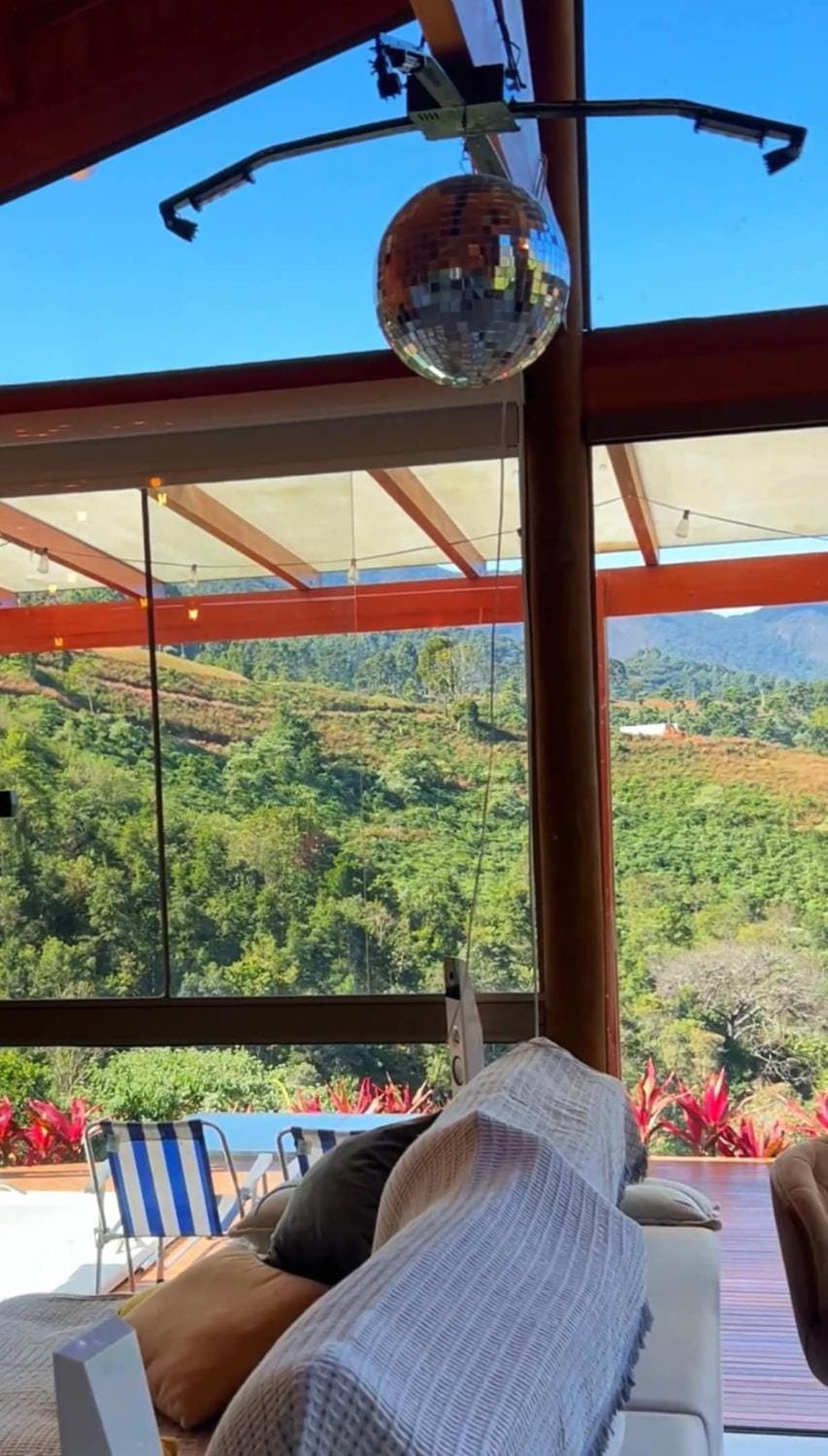 Casa de luxo nas montanhas House in State of Espírito Santo, Brazil