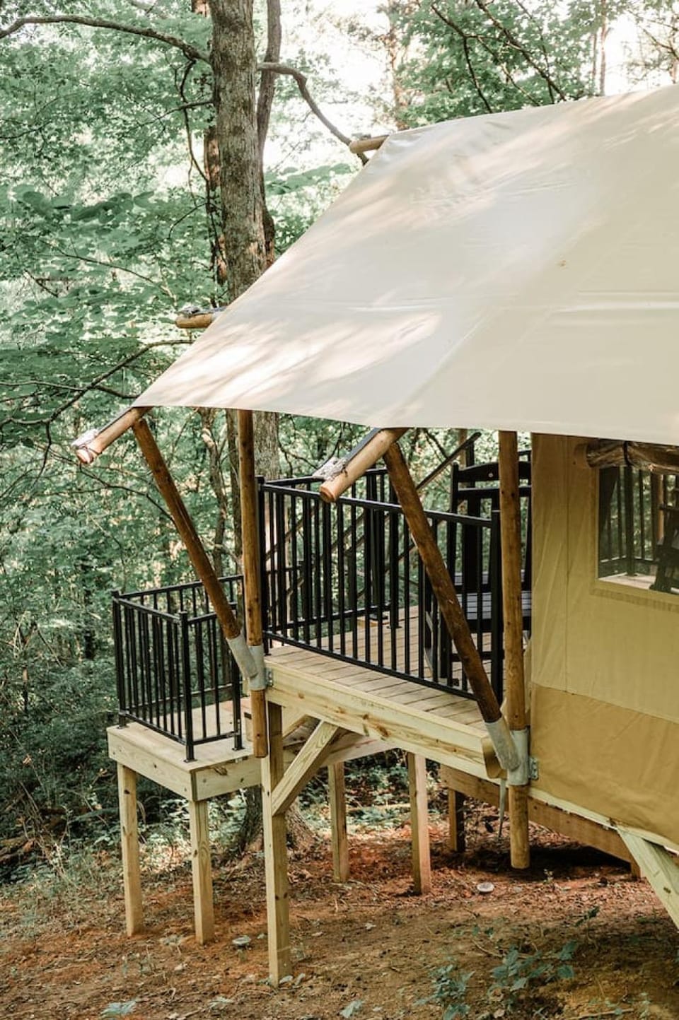 GlampKnox Canvas Campground - Tree Solo Campground/ 
RV Resort in Knoxville